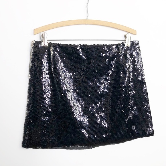 Free People One size 8 & 10 NWT camo sequin mini skirt - Picture 12 of 14